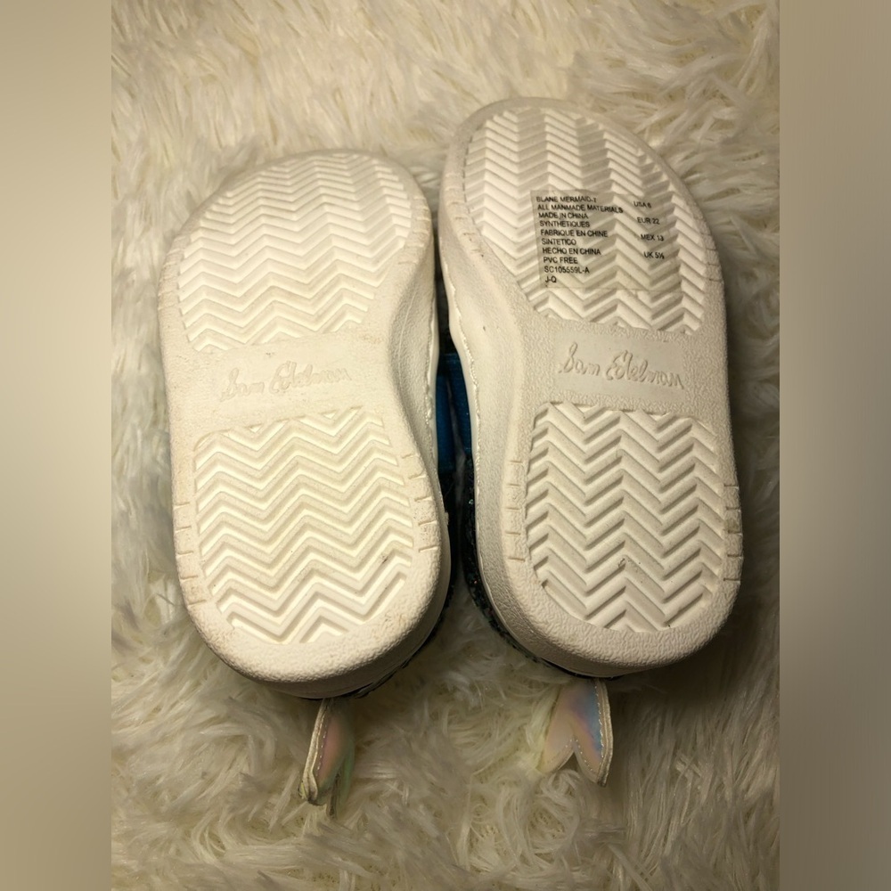 Sam Edelman Mermaid Glitter Kids Shoes size 6 NWOT - Picture 8 of 16